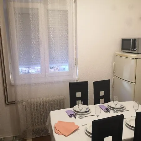 Apartman Ema Daire *